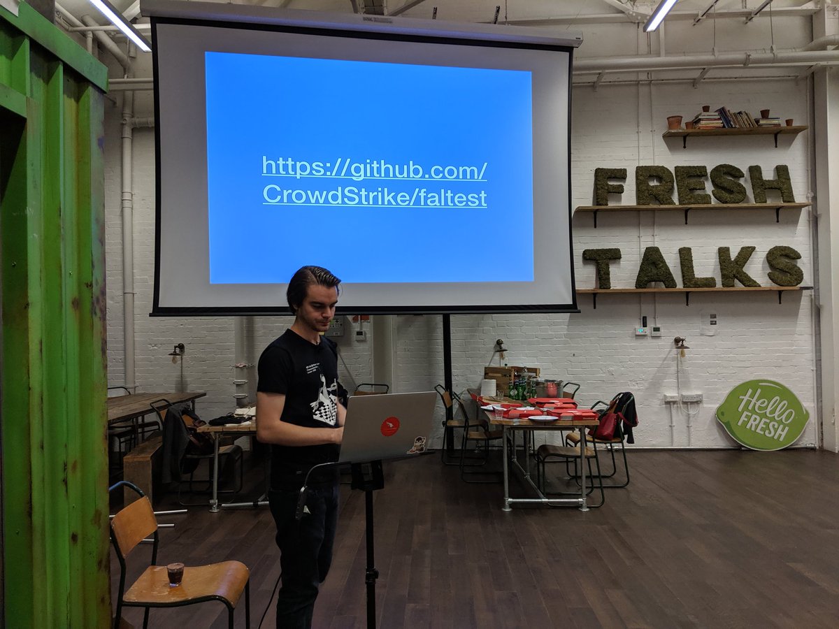 For the second talk of the evening, @kellyselden just showed us the new e2e test tool he worked on at <a href="/CrowdStrike/">CrowdStrike</a>! 👨‍🔬 Check it out at GitHub.com/CrowdStrike/fa…