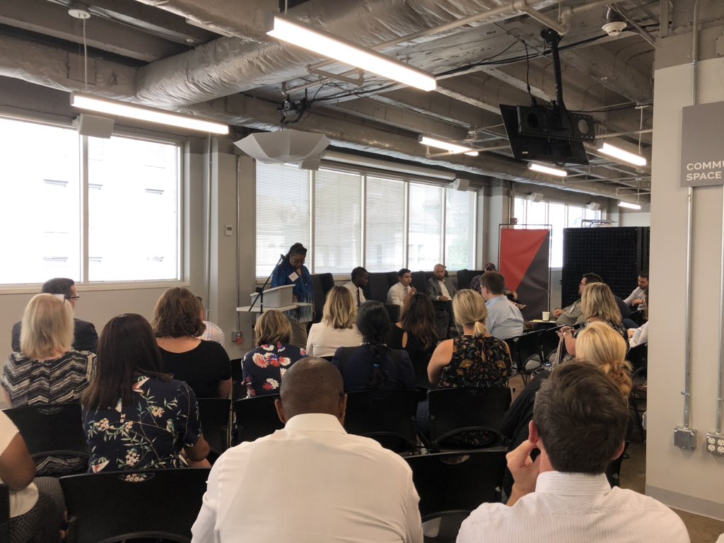 Happy to be facilitating today’s <a href="/LeadershipChatt/">Leadership Chattanooga Alumni Association</a> session for the <a href="/CHAchamber/">Chattanooga Chamber</a>. Particularly excited about this panel on economic mobility with <a href="/TWestfield/">T. Westfield • iHandleStuff®</a>, CFGC’s <a href="/JodaThongnopnua/">Joda Thongnopnua</a>, <a href="/ChattStateCC/">Chattanooga State Community College</a>’s Bo Drake, and Aaron Quinn from Maclellan Shelter for Families.