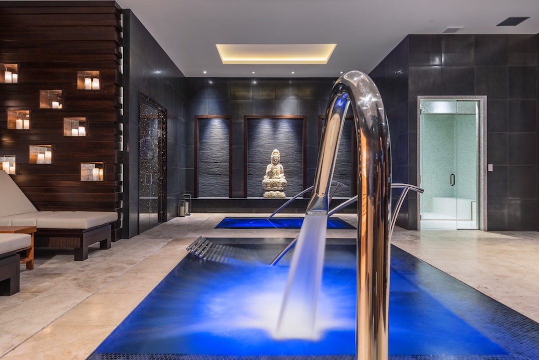 DrewettWorks's tweet photo. A resort-worthy spa with jacuzzi pool, cold plunge, experience shower, and sauna.
See more of our portfolio here >> https://t.co/npgvFdcKP8
#deringhall #drewettworks #architecture https://t.co/Um6cJeBMeP