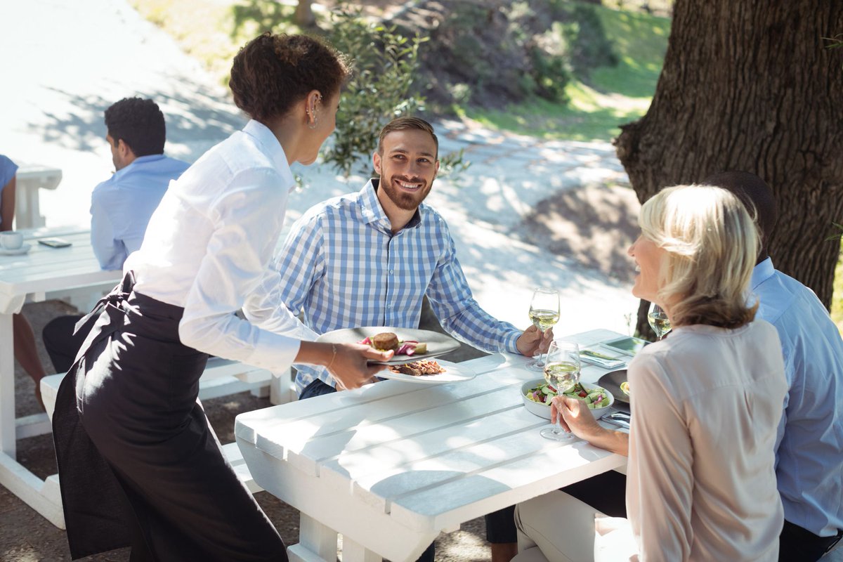 butlerdidit1's tweet photo. Whether you're having a small intimate affair or a momentous social gathering, The Butler Did It can help make your event go smoothly.  Mingle with your guests while we do the rest!  https://t.co/zcBylNszms https://t.co/jTHlhn1UiB