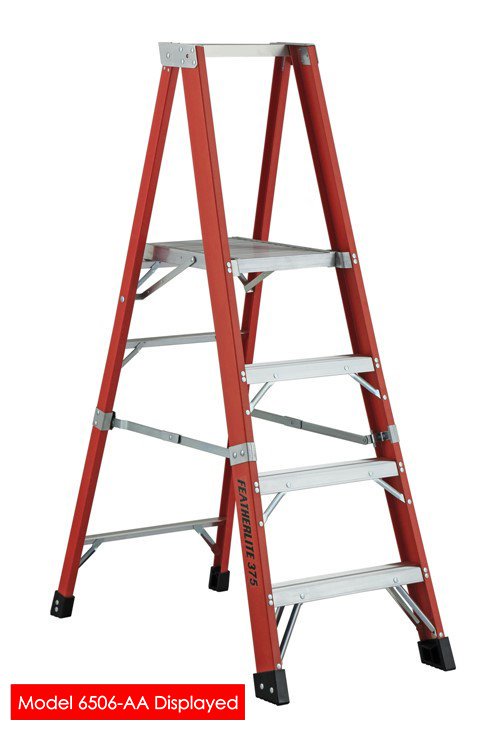 FeatherliteLLC's tweet image. This Featherlite 6 foot industrial platform step ladder has a 375 lb load capacity, rated ANSI Type IAA. It features a slim, gapless slip-resistant platform with a top rail guard. 

featherliteladders.com/catalog/Feathe…