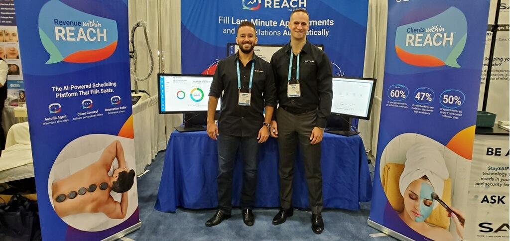 getreachai's tweet photo. Patrick and Sam are all smiles at the #iSPA2019. Come visit us at booth #631 and see a demo of our new REACH™ for Retail by Octopi product demo and receive a $5 Starbucks GC and enter to win a $250 Amazon GC. #Octopi #REACH #CDP #ai #SaaS #salon #spas #software #technology https://t.co/vvD6MKHKXY