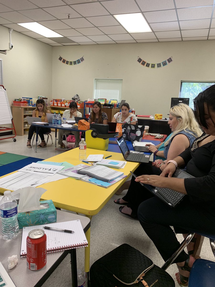 JassoSyed's tweet photo. Very productive day with the #DualLanguage team! @GloriaMacias101 @LopezMdlopez2 @DrMariaIGalind1 @Delmagonzo2020 @betsiemhaisler @MaEmVillarreal @CapalleraRosie @MrsImeFlores @Ms_J_Lopez https://t.co/HNtf65pNdt