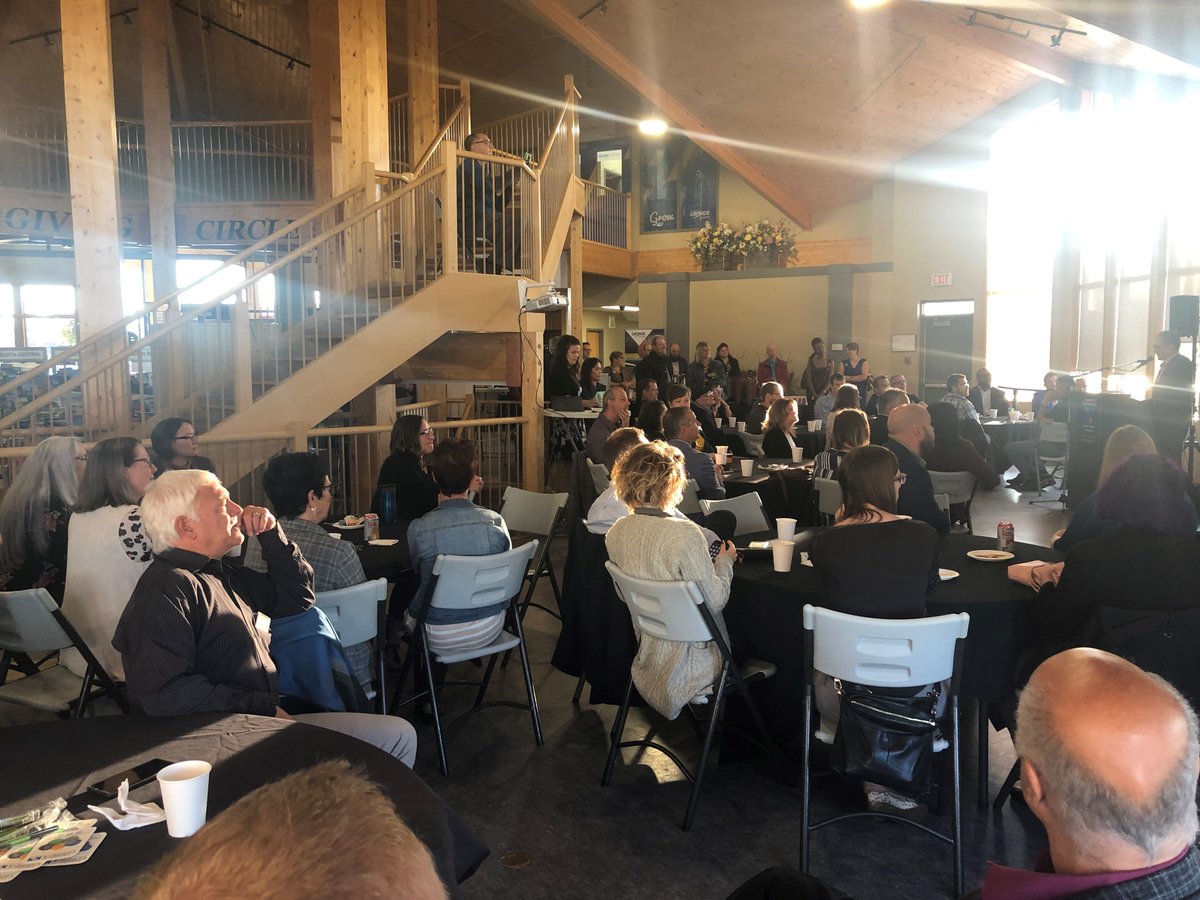 NauticolEnergy's tweet photo. Today Nauticol joined the Grande Prairie and district Chamber of Commerce, @GrPrChamber, for the Small Business Week proclamation. Small business week is celebrated across the country every October to recognize our local business community and its members. https://t.co/iwcSsqHCxE