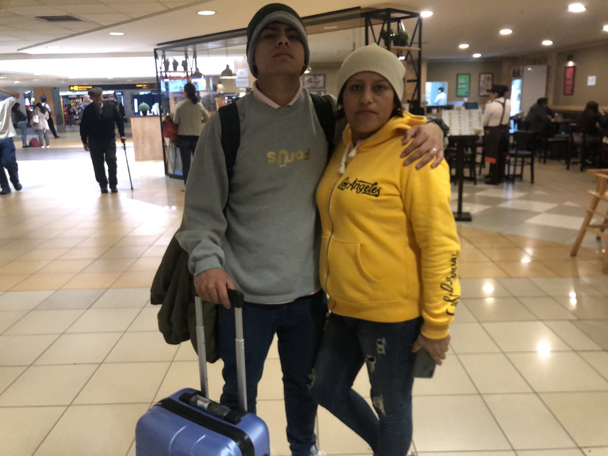 Jairsanchez97's tweet photo. te amo mamá ❤️ https://t.co/3hehDQYC2F