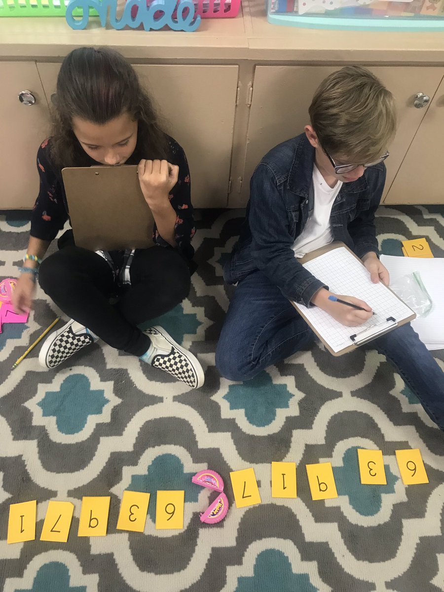 BWatts613's tweet photo. Comparing numbers using gum containers was a hit! Hopefully these place value concepts will “stick” 😂 #ignitelearningbcps @ies_colts https://t.co/pIPIfJK6Xa
