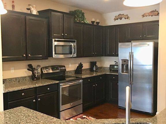 MarchantPM's tweet photo. 239 Heathbury Court Simpsonville SC 29681 is a beautiful 5 bedroom 3 bath home. Visit our website for more details! https://t.co/vYwyKIzVef #SimpsonvillePropertyManagement #SimpsonvilleSC #PropertyManagement #SimpsonvilleForRent https://t.co/ZOnwh2ppPq