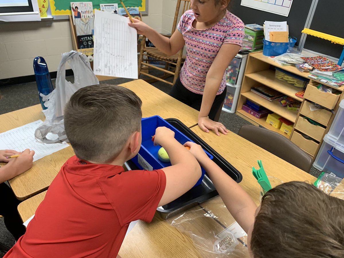 Sink/float lab yesterday. <a href="/HumbleISD_HHE/">Hidden Hollow Elementary</a> #criticalthinker