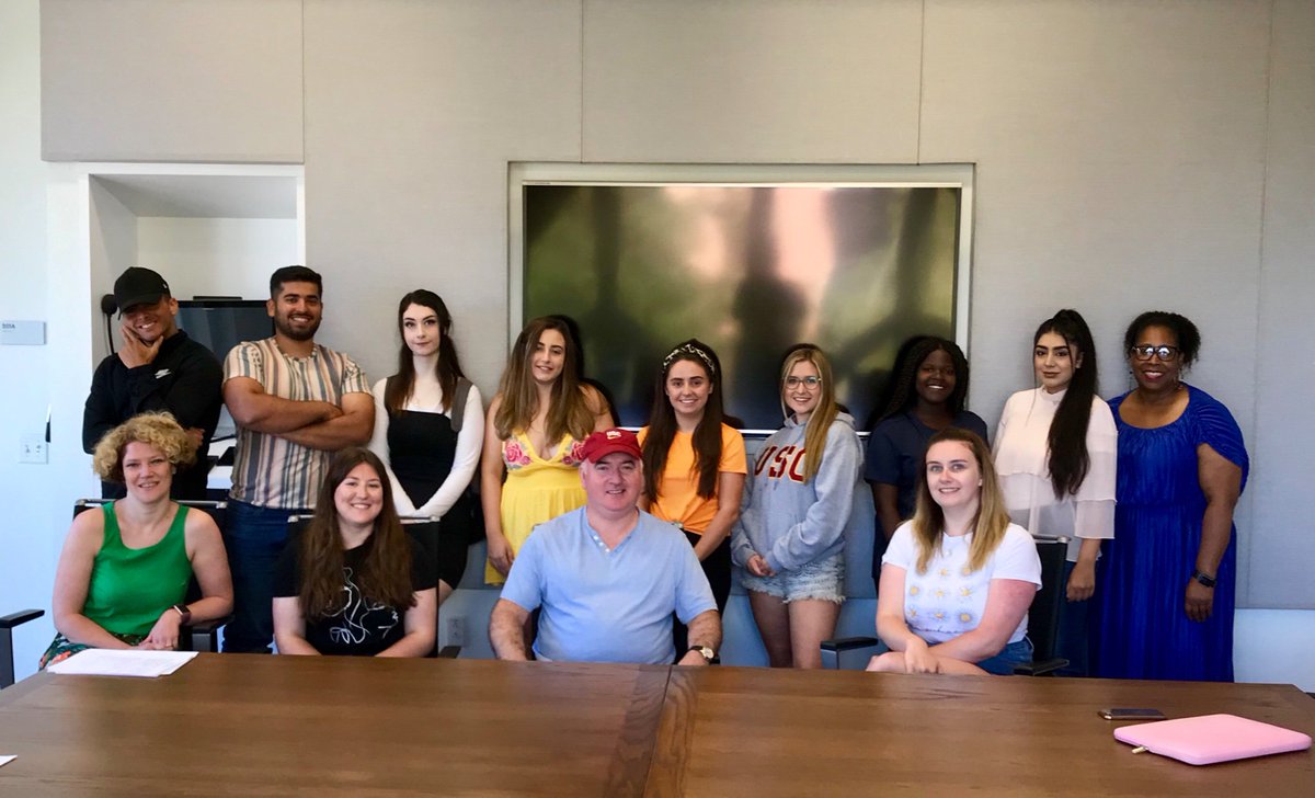 Kimberly Freeman (@assocdeancdo) on Twitter photo United in friendship. Thank you Widening Acess students for your willingness to visit USC and to learn about Los Angeles and all hat we have to offer! #FightOn #DornsifeLife
<a href="/USCDornsife/">USC Dornsife College of Letters, Arts & Sciences</a> United in friendship. Thank you Widening Acess students for your willingness to visit USC and to learn about Los Angeles and all hat we have to offer! #FightOn #DornsifeLife
<a href="/USCDornsife/">USC Dornsife College of Letters, Arts & Sciences</a>