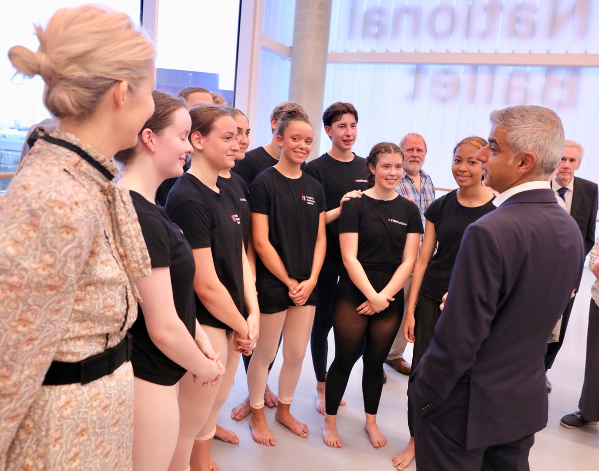 SadiqKhan's tweet photo. Really enjoyed tonight's visit to @ENBallet’s spectacular new home in Canning Town, a great example of what makes London a world class city for culture. 

Our partnership will give local residents internships, training, and other opportunities over the next three years. https://t.co/AwG4pqp0e1