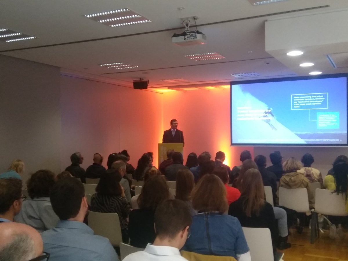 PDIKeV's tweet photo. The 4th Day of #TR14 was full packed with different talks about #ethic &amp; #credibility of #media (@BILD ombudsman Prof. Elitz), #trust of media (Mr Assion of Edelman) &amp; #investigative #journalism (@SaschaAdamek) incl. an interesting guide tour of #rbb. https://t.co/vNtZ02FoZH