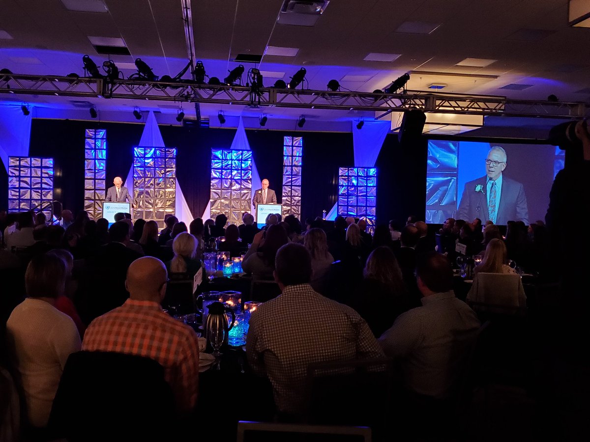 FMWFChamber's tweet image. What a legacy he has lead. Thank you Steve Swiontek, @GateCityBank for your service to our chamber and our community. #fmwfam19