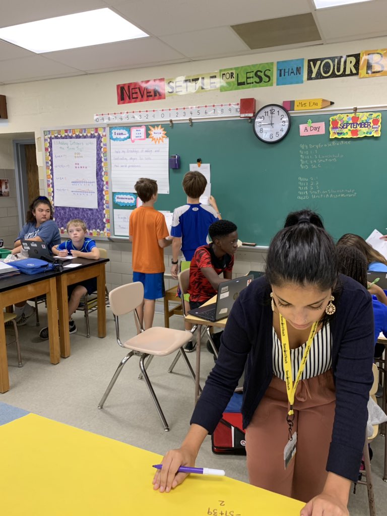 Kelly Ena tweet media