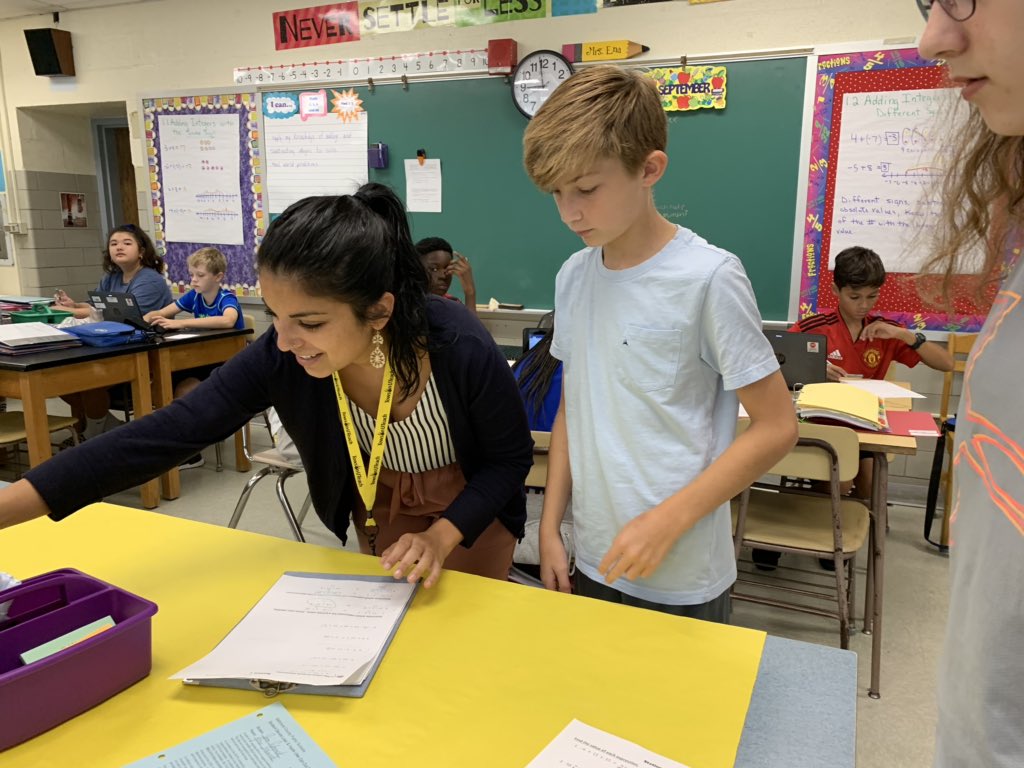 Kelly Ena tweet media