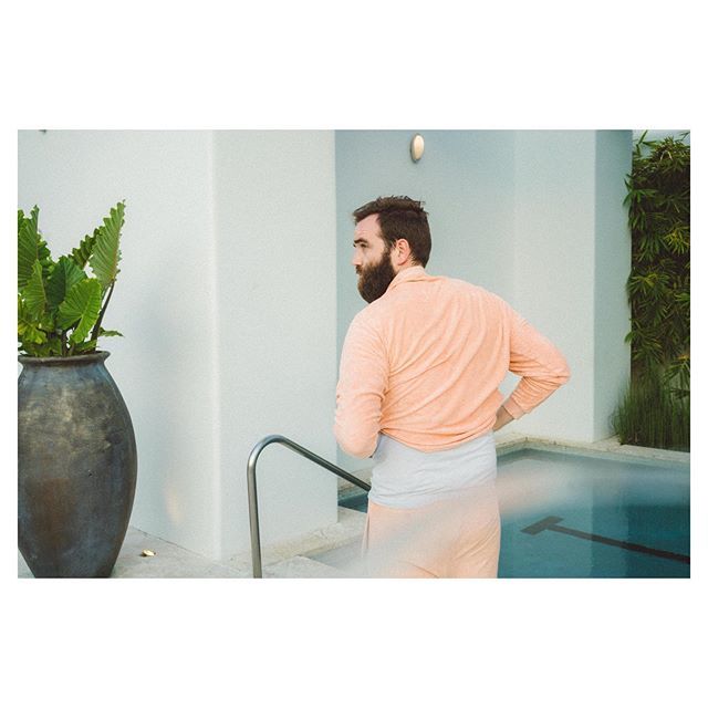 theexplorerdad's tweet photo. The end of the summer.
.
.
.
.
.
#fashion #mensstyle #fashionblogger #ootd #streetfashion #nike #hypebeast #mensfashion #photography #yeezy #instafashion #model #art #styleblogger #menstyle #streetwear #lifestyle #shoes #picoftheday #streetstyle #adidas … https://t.co/CXNtvWhDre https://t.co/Y8G3NmBn9y