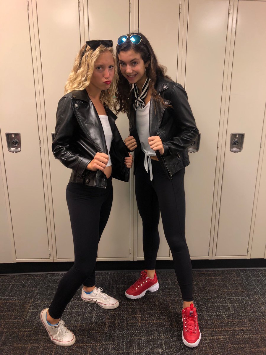 distef12's tweet photo. 😎😎😎just a little greasy...@SOUTH_STUCO #phshoco19 https://t.co/hhh5VGHvMe