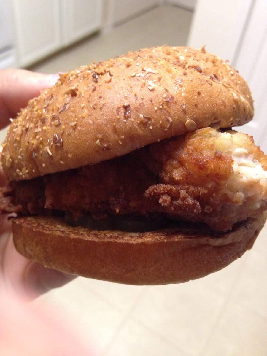 SupergirlofSF's tweet photo. @PopeyesChicken Cool. Can I bring this?
#MultiGrainBun
#Popeyes https://t.co/kvPlS0Rb5i
