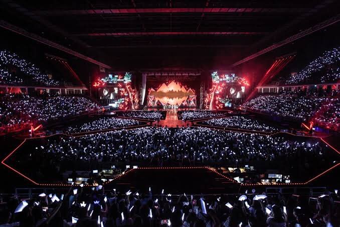 zero_luxiu's tweet photo. おはしう。おはるぅ。
140913 EXO from Exoplanet #1 - The
Lost Planet in Bangkok D-1
#xiumin #luhan #lumim #xiuhan #ルーミン #EXO https://t.co/nSmGxzt3cf