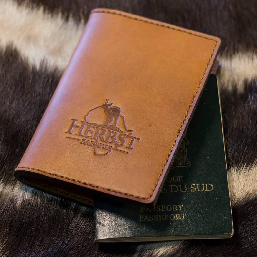MarkOfLegend1's tweet photo. A passport holder made for the guys at Herbst Safaris. We hope your clients use these for many wonderful trips back to SA.
#markoflegend #genuineleather #handstitched #leatherpassportholder https://t.co/M2vYIWt13C