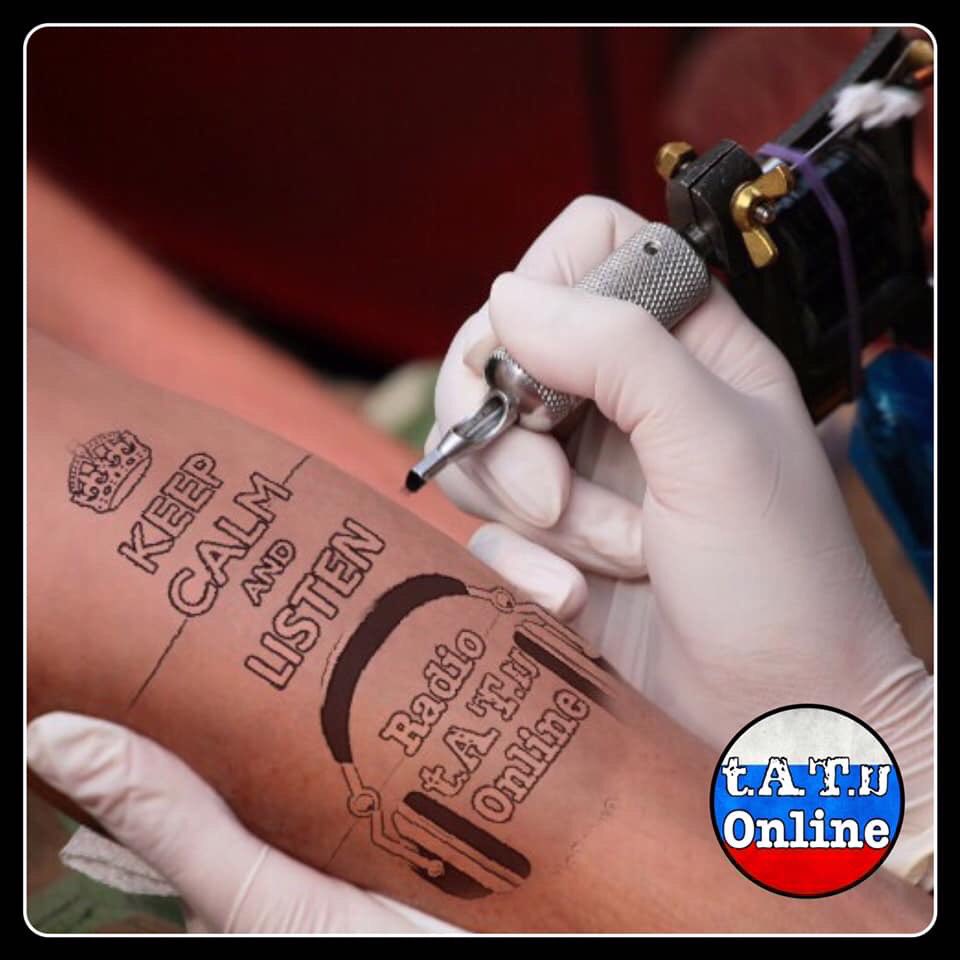 ¡HOY toca!
JUEVES de #RadioTatuOnline
9:00 pm • Hora de México
▶️ RadioTatuOnline.com
#tATu #JuliaVolkova #LenaKatina
#Тату #ЮляВолкова #ЛенаКатина