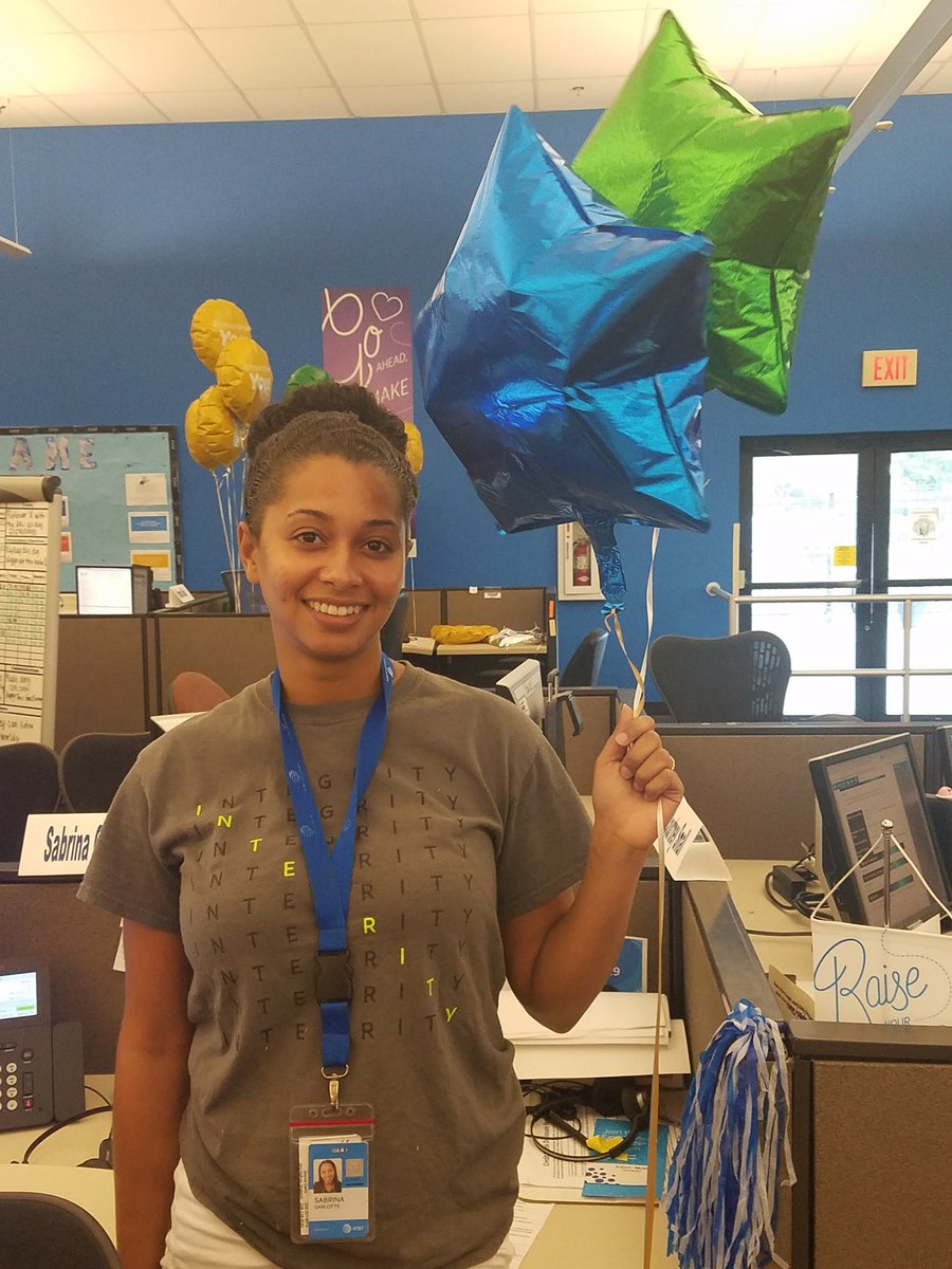 MikeD_MSS's tweet photo. Way to go Sabrina with your Gigapower Double Play!!!! @zaentre @anthonyetuggle @HustleTuggle @OS_CallCenter #TuggleNation #ATStoMSS https://t.co/3Ag1mWNk3T