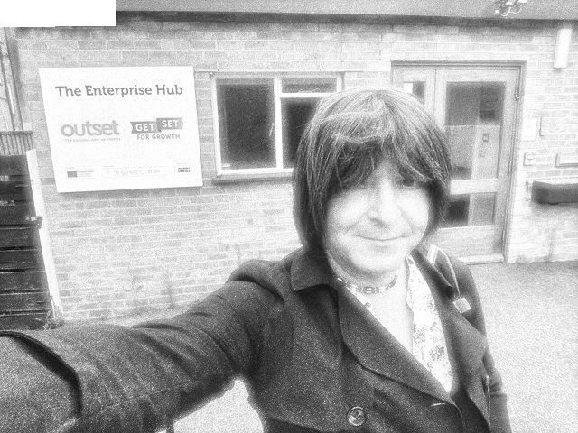 Attended a a fantastic workshop today presented by <a href="/SarahVeakins/">Sarah Veakins</a> at <a href="/OutsetEDorset/">Outset StartUp Dorset</a> ( Outset East Dorset  )  on the basics of how to use Twitter for Business.
#dronegurluk #EastDorset #TwitterTips