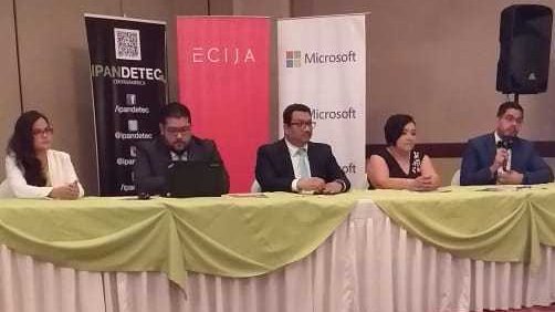 ipandetec's tweet photo. #VFORO2019 Tercer Panel: 🗣️"Protección de datos y ciberseguridad”
➡️Moderador: Julio Martínez @juliomartinezq https://t.co/uBI0ecC0lc