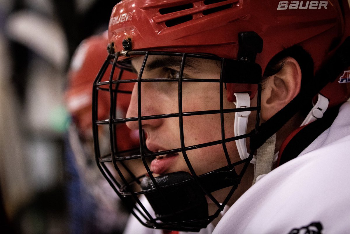 Kyle Harris is joining <a href="/wuog/">WUOG 90.5 FM</a> at 5:20 p.m. to talk about the upcoming season! 

📻: WUOG 90.5FM
💻: wuog.org/index.php/live…

#GoDawgs 🐶 // #IgniteTheIce 🔥