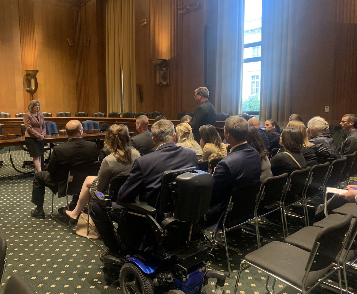 SenJoniErnst's tweet photo. I’ve continued to push for the passage of #USMCA, transparency in @EPA’s small refinery exemption process, &amp; rollback of Obama’s harmful #WOTUS rule—all crucial to Iowa’s farmers, &amp; topics of discussion at my meeting with @IowaFarmBureau. Thanks for making the trip to DC! https://t.co/JKLRMvYEsT