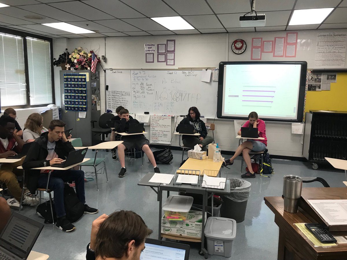 Students at Harriman High School participated in online Career Interest Assessments today!  ⁦<a href="/RoaneSchoolsTN/">Roane County Schools</a>⁩