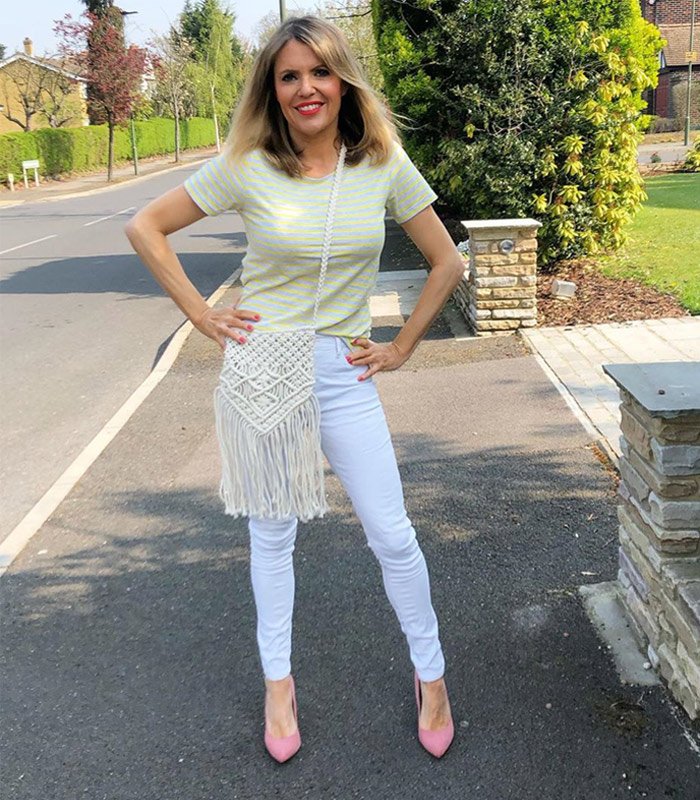 40plusstyle's tweet photo. Do you already have white jeans in your closet? They're a style staple you can wear year round. Here are the best white jeans in stores now, and plenty of outfit ideas on how to wear them. https://t.co/q4QH0CwJ5w https://t.co/LBD4rlCxm7