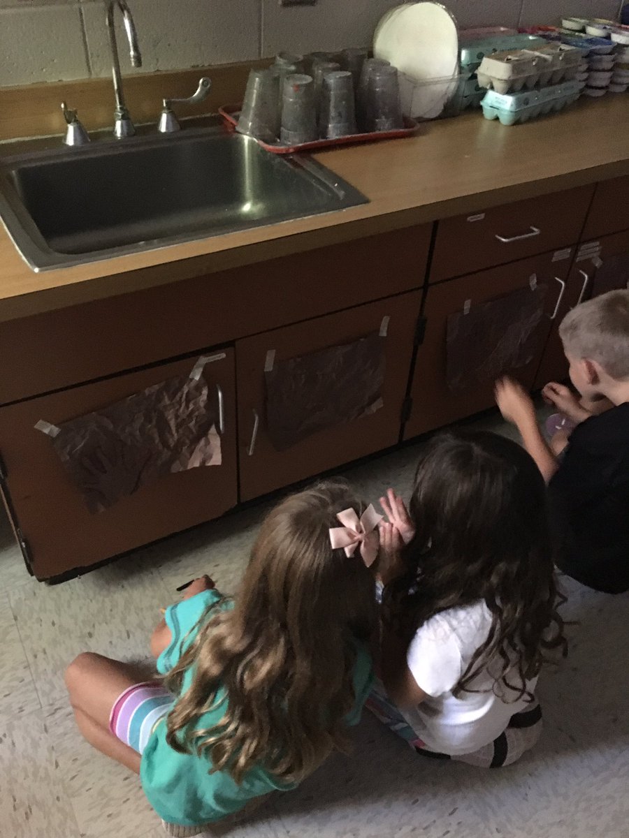 Cave painting in the dark. It is great when lights come on and they can really see their work #cobbartrocks #artedga