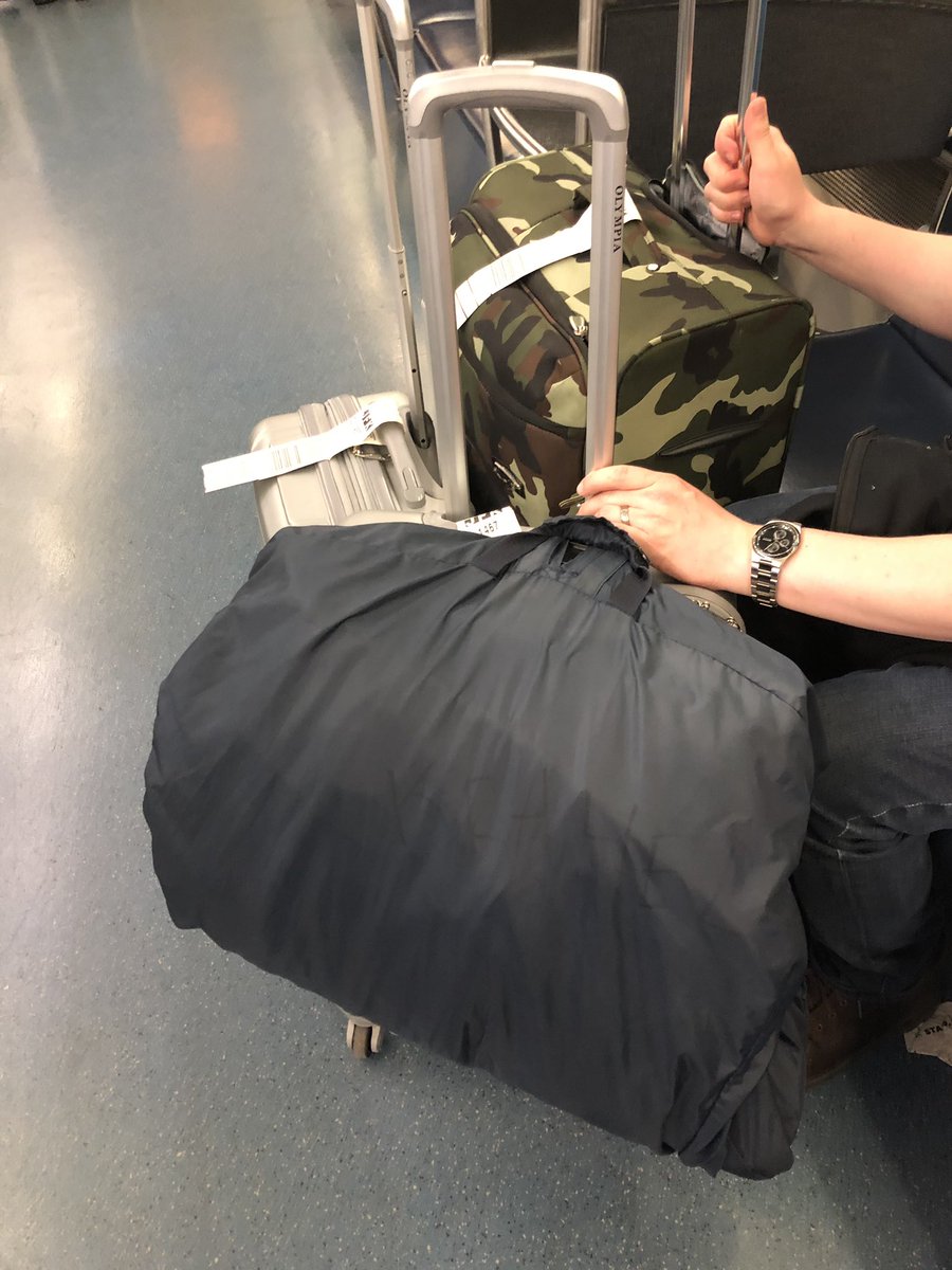darleric's tweet photo. When in baggage claim &amp; remember you left garment bag on plane! @Delta and @JFKairport thank you for your help and quick recovery! #weddingpartyclothes #thankyoudelta #closecall 
#veryhelpfuldeltateam
#darlerictravels #darlericmisadventures https://t.co/WWVE6LdzS1