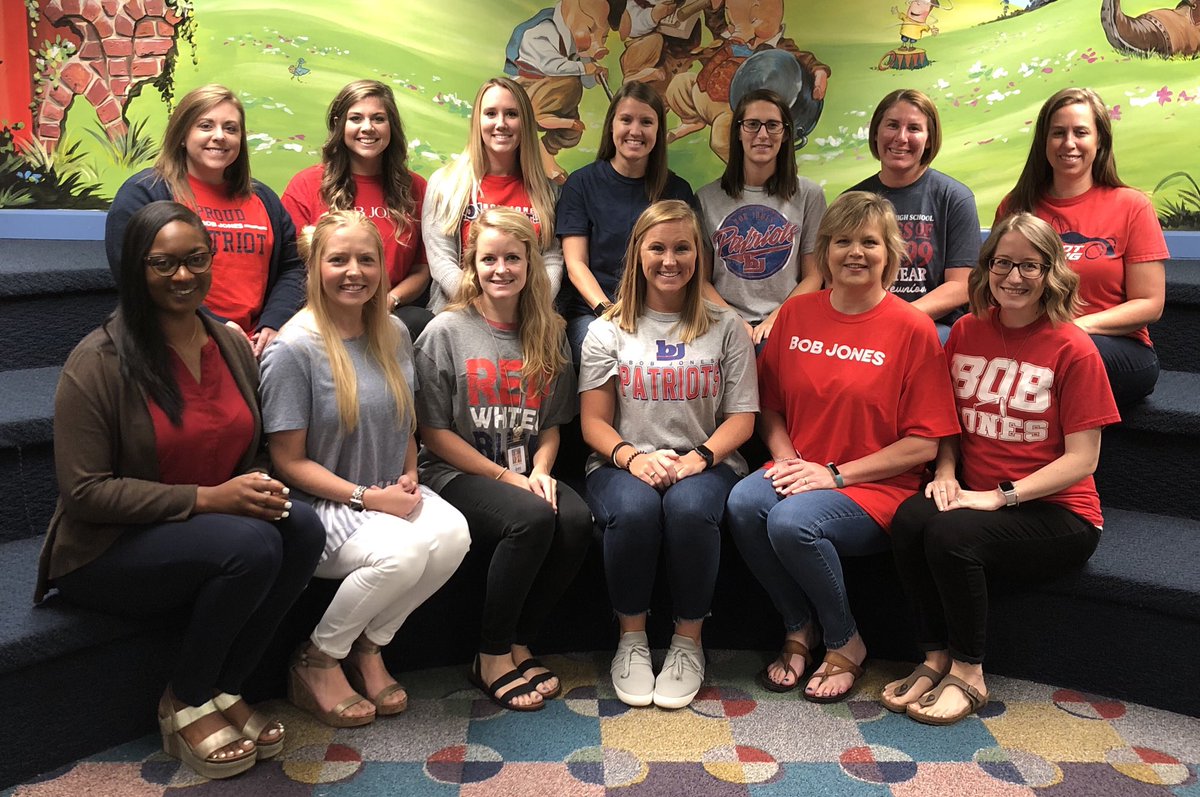 Kylie_Dunkerley's tweet photo. Bob Jones Alumni in the C.E.S. House! Rocked the Bob....Been there! Done that! @columbiaeschool @BobJonesHigh @MissGaines_CES @AlysonDurrett @mayfield_alisha @JmFrye @misskjohnson7 @rebekah_duvall @toniab0918 @rach__rich @Kylie_Dunkerley https://t.co/2GcmsH4Tkn