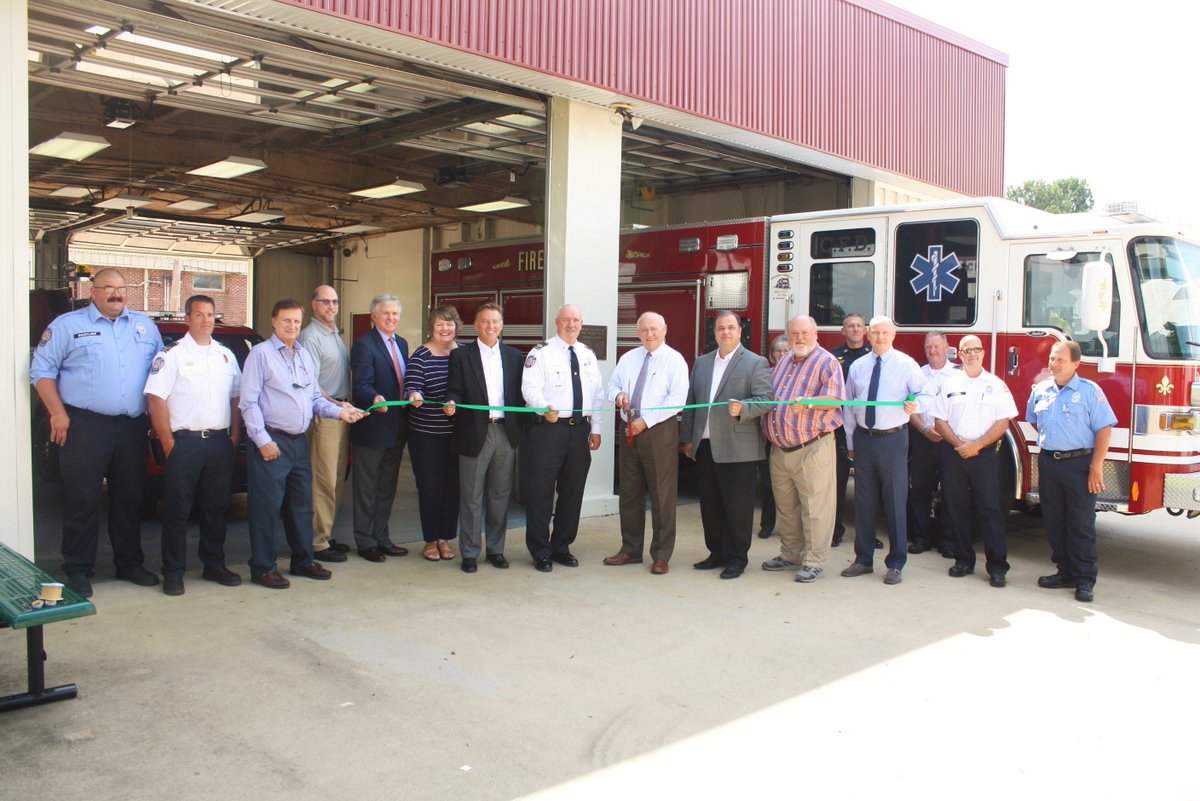ColliervilleGov's tweet photo. #Collierville Firehouse #2 is officially re-opened after undergoing a renovation. Built in 1975, the firehouse was in need of updated and expanded facilities for #ColliervilleFD to efficiently serve today's community.
Want to take a tour? Watch our Instagram or Facebook story! https://t.co/3Usze12KFE