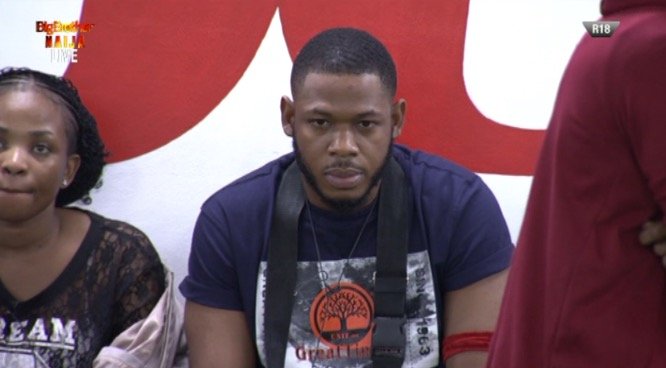 VenitaAkpofure's tweet photo. OMG guys frodd is soo talented great acting skills and so entertaining 😂 👏👏👏👏
Retweet if frodd really made you laugh tonight! 
#BBNaiija #BBNaija #BBNaija19 #BBNajia2019 https://t.co/YZpj0yyT5z