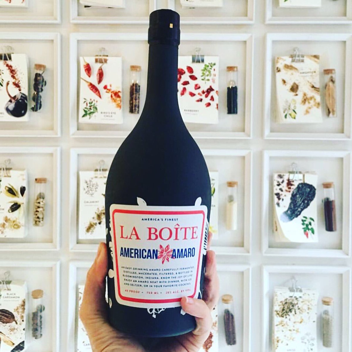 laboiteny's tweet photo. Amaro time! Beyond excited  to launch our Amaro officially tonight. It has been an amazing 2 year journey. I’m so honored and grateful to to all the beautiful people at @cardinalspirits . This is a very special partnership. #amaro #spicelife #spicelab https://t.co/RgldoHKwFu