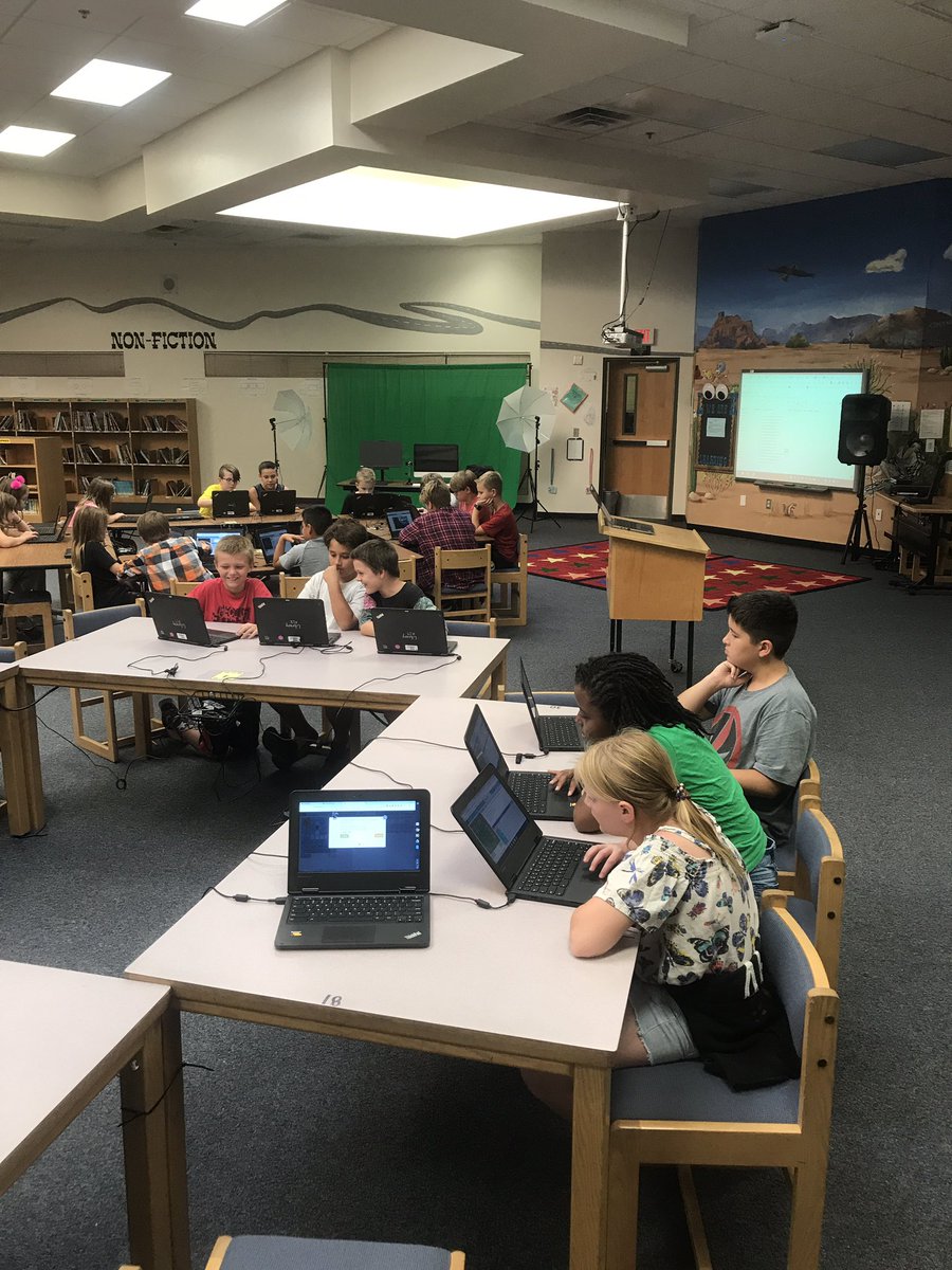 Full House for Superstition Spring’s first Coding Club meeting!