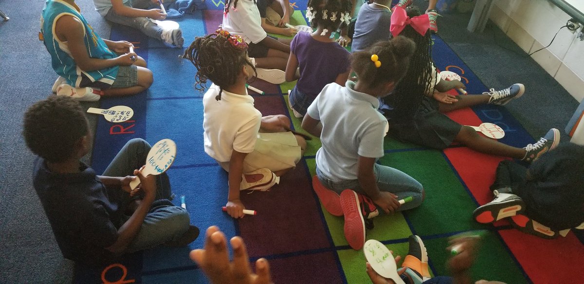 Drmamouton's tweet photo. @CCMossElem teachers have established clear expectations with students for small group time and checks for understanding while participating in whole group instruction. @KentPScribner @CharlaStaten @jnicoleshaw @penaraul https://t.co/9rPNsSSWTe
