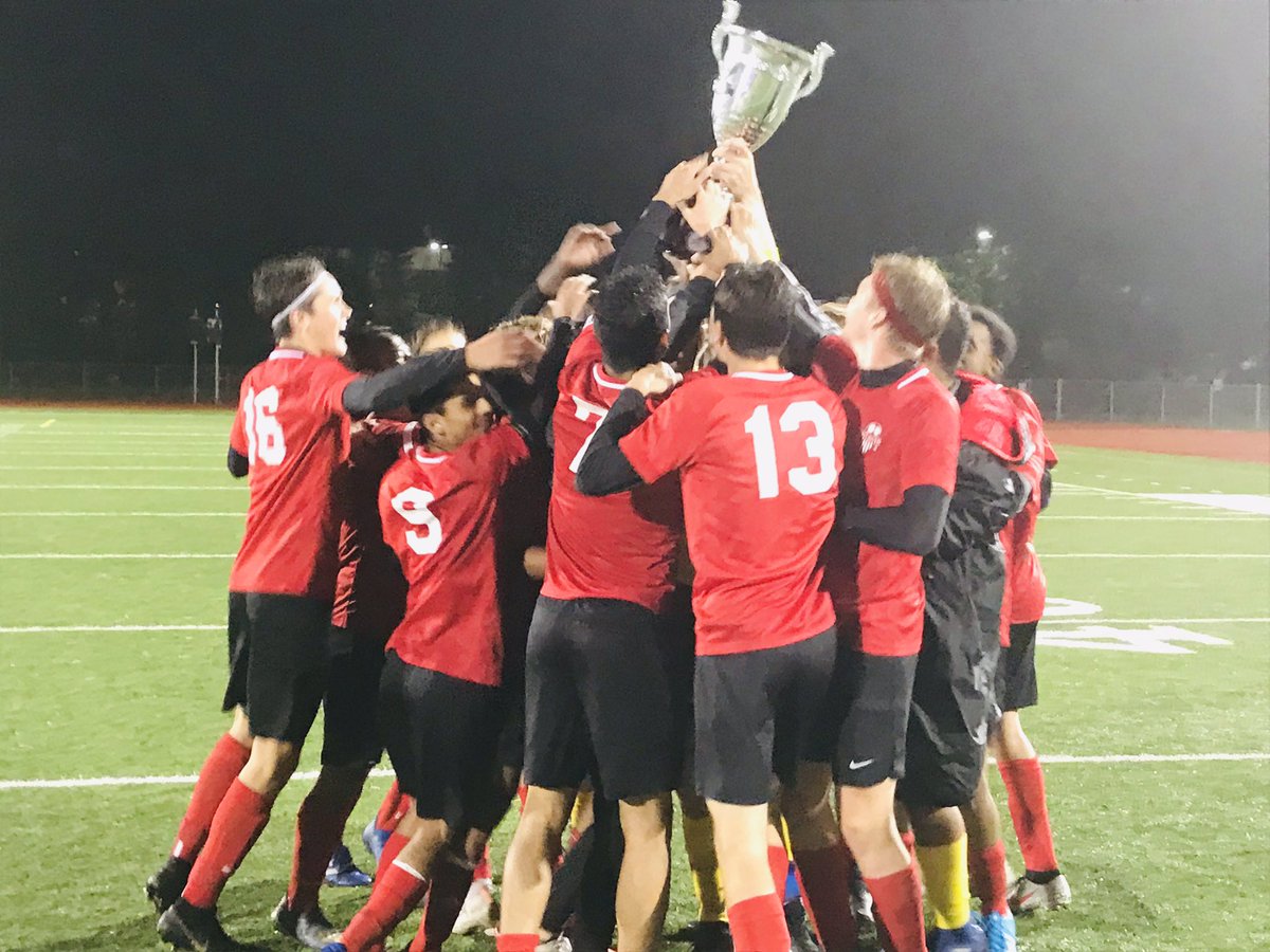 RRHS_Activities's tweet photo. Riders take down the Knights 2-0 and with that win...the Cup will be making its way back to Red River‼️🏆⚽️🏆 #UnleashTheRed https://t.co/0c02yLMKtF