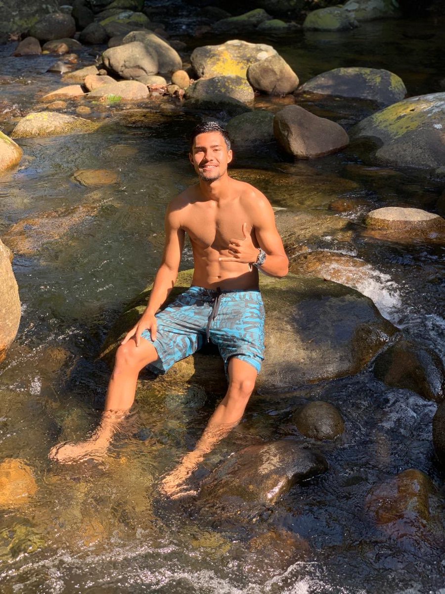 luizlopes_00's tweet photo. 🥵🥵 https://t.co/oxSaAWPEWN