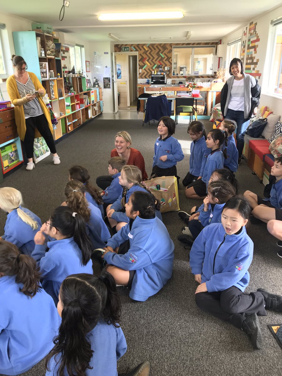 amanda_lunken's tweet photo. Lots of new learning at the Zero Waste Zone. An exciting day to make meaning @StonefieldsSch https://t.co/VWjMLogY9w