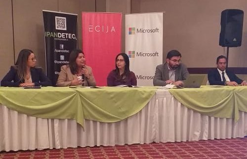 ipandetec's tweet photo. #VFORO2019 Último Panel: 🗣️
"Protección de datos y empresa”
Moderador: @mauricioparis https://t.co/87i8x18LdY