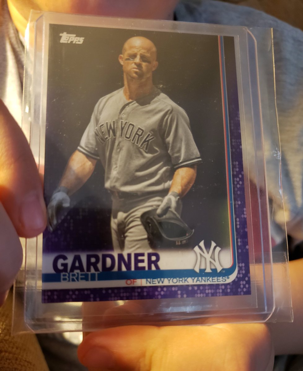 kartelcards's tweet photo. Zoe's eBay #mailday - 2019 Topps Series 2 Brett Gardner Meijer Purple parallel!
#GardyHunting #RainbowChasing https://t.co/52bxh6O8NB