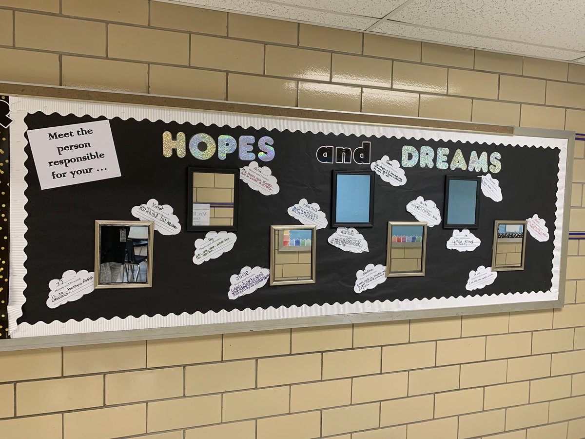 Kentk2345's tweet photo. Starting off the year with HOPES AND DREAMS! These goals helped students to work together and develop three main guidelines for our classroom! @BayviewESchool #WeAreBayview https://t.co/Lb4ruyHywf
