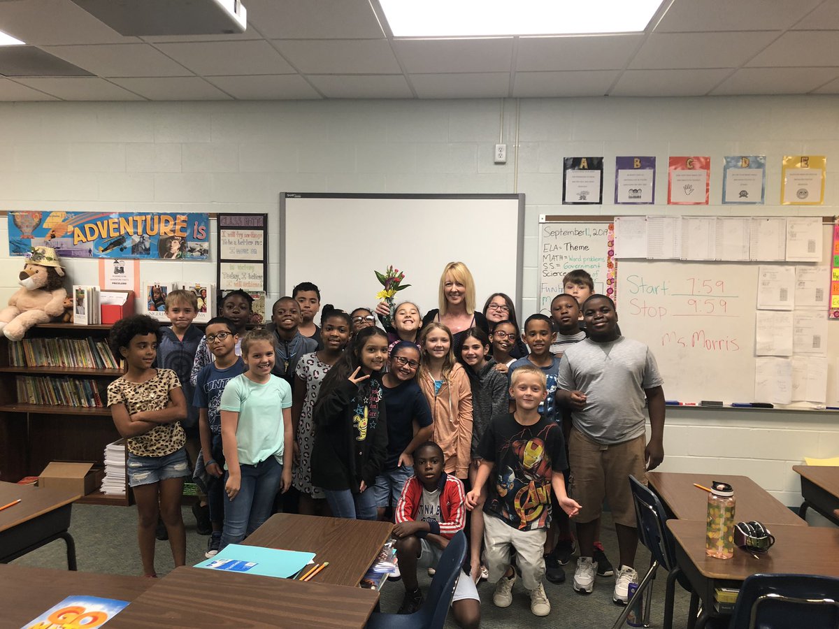 GreenwayGators's tweet photo. A super exciting day at Greenway as we announce Ms. Holt as Teacher of the Year, Ms. Morris as Rookie Teacher of the Year and Mrs. Glass as School Related Employee of the Year ❤️🐊🚌! https://t.co/ckrkOVGo0f