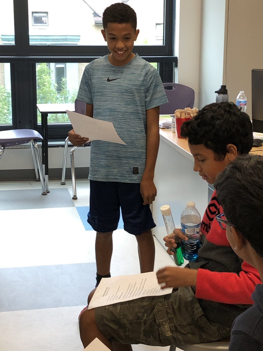 McGowanScience's tweet photo. Learning lab safety skills through comical skits. Always an educational crowd pleaser! https://t.co/XqGz5pS6gY