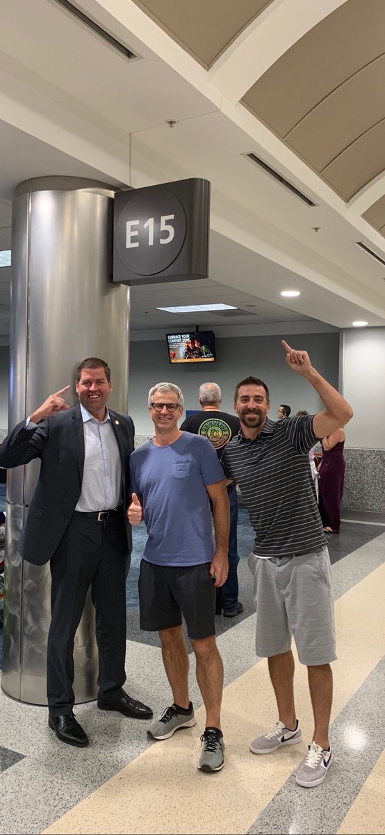 Almost home from successful #biofuelsummit ⁦<a href="/GrowthEnergy/">Growth Energy</a>⁩ sudden gate change must be a sign.  #ethanol #corn ⁦<a href="/rynowelsh/">RyanDWelsh</a>⁩ ⁦<a href="/BryceJones10/">Bryce Jones</a>⁩ ⁦<a href="/AmericanEthanol/">American Ethanol</a>⁩