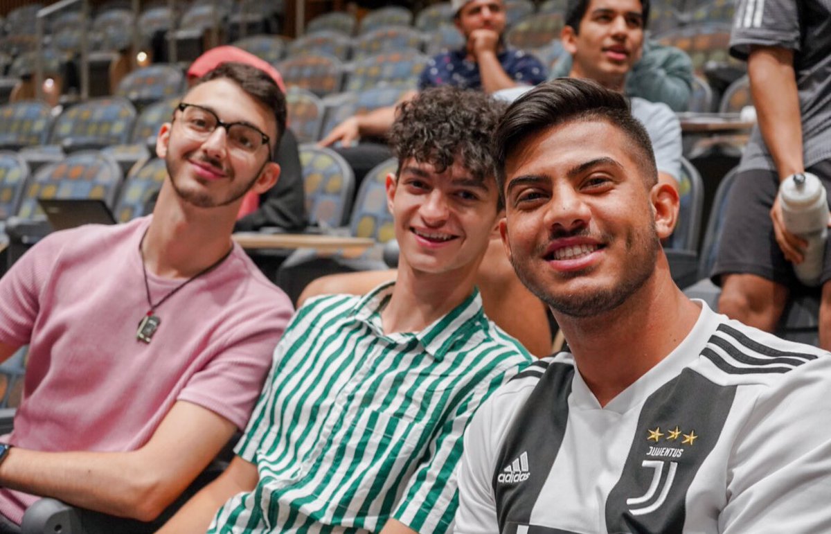 UTSAMSA's tweet image. first general meeting was a success mA🤩