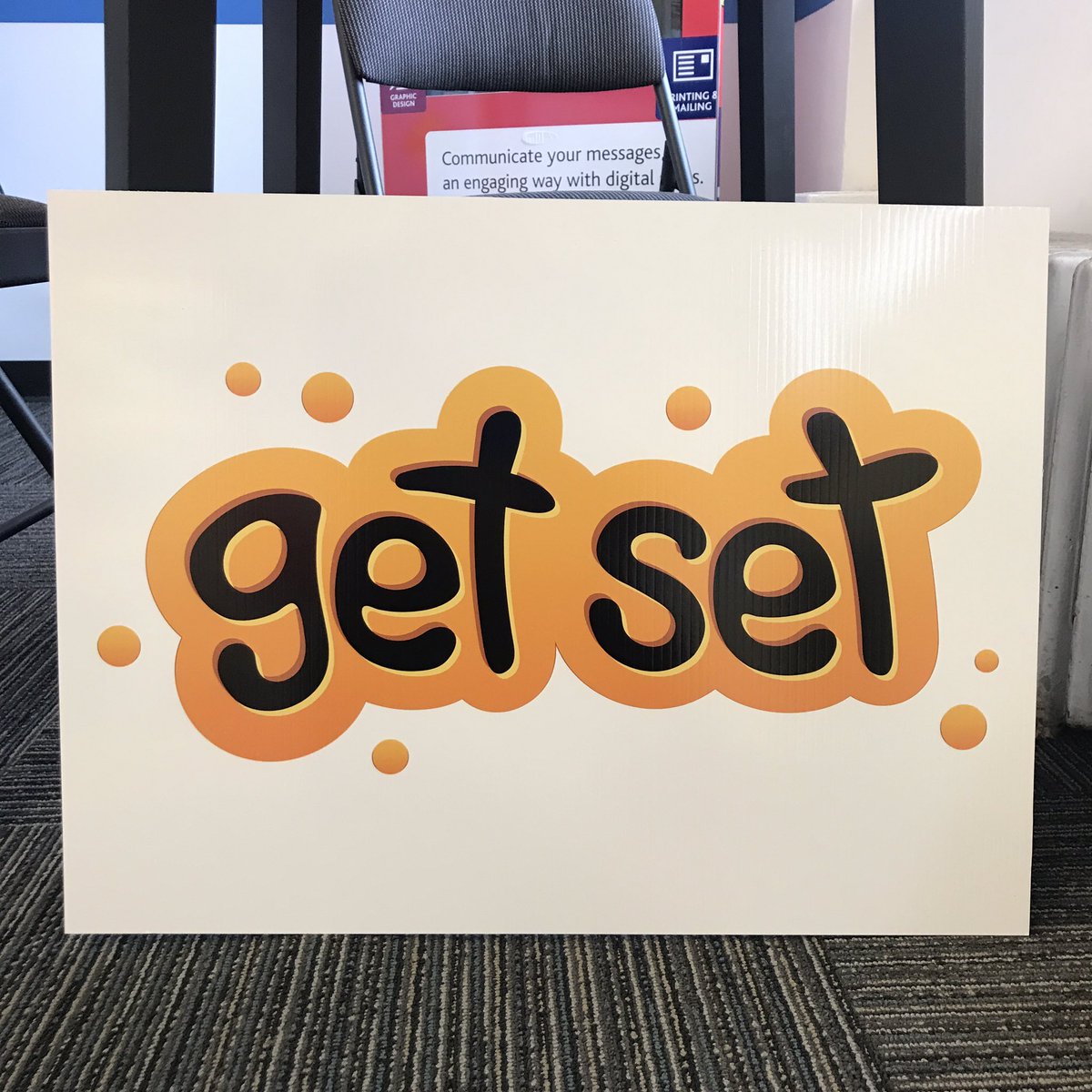 FASTSIGNS2137's tweet image. Need #coroplastsigns for the #golfevents? We did these #beautiful #doublesided #coroplast #signs and #facecutout of #kawhileonard. Call #yourbrandcentralstation #fastsignsofetobicoke for #branding #marketing or #corporateidentity needs. #2137eliteteam #fastsigns2137 #etobicoke